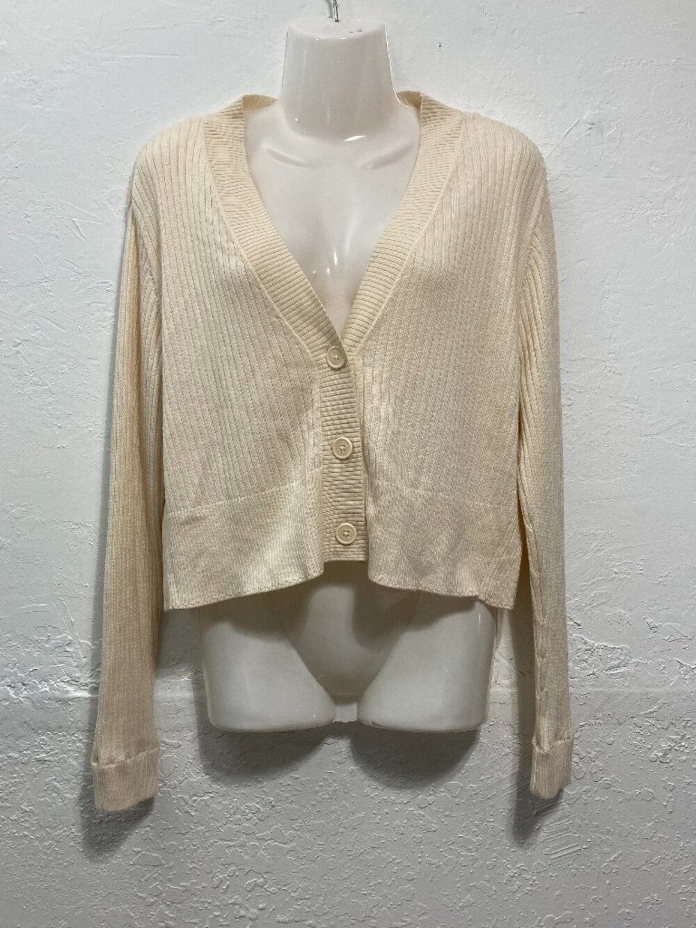 Soma Knit Cropped Luxe Soft Ribbed Cardigan Sweater Minimalist Cream Soft Feel L